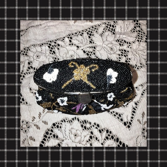 Exclusively made for Asleys Beaded Evening Bag - Picture 6 of 8